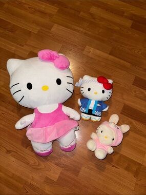 Hello kitty Plush Toys (3)
